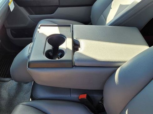 New 2024 Ford F550 2WD Regular Cab Super Duty image 25