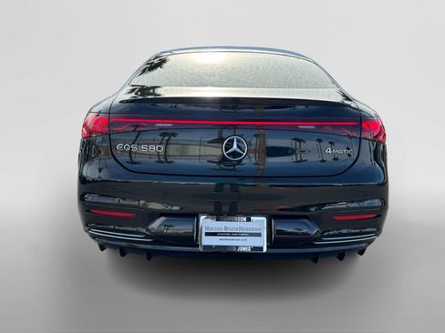Certified 2022 Mercedes-Benz EQS 580 EQS 580 image 4