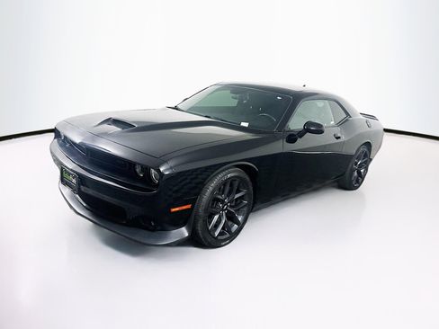Used 2019 Dodge Challenger GT w/ Blacktop Package image 3