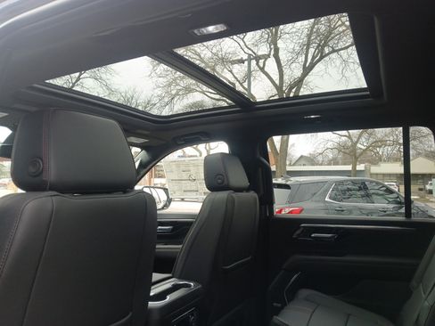 New 2026 Chevrolet Suburban RST w/ RST Capability Package image 19