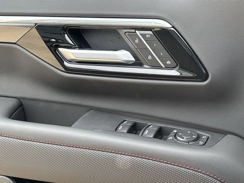 New 2026 Chevrolet Suburban RST w/ Comfort Package RWD image 21