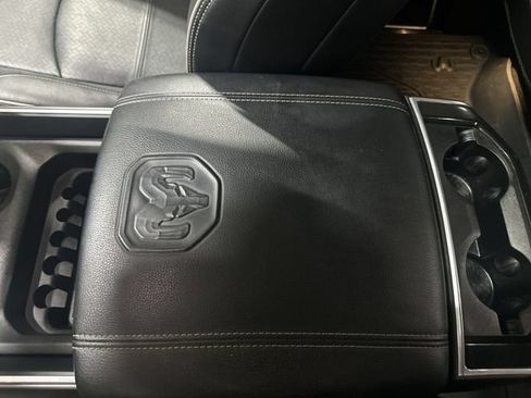 Used 2021 RAM 2500 Laramie w/ Night Edition AWD/4WD image 28