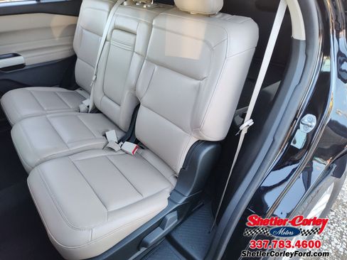Used 2023 Ford Explorer XLT w/ Equipment Group 202A image 25