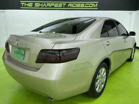 Used 2007 Toyota Camry V6 image 10