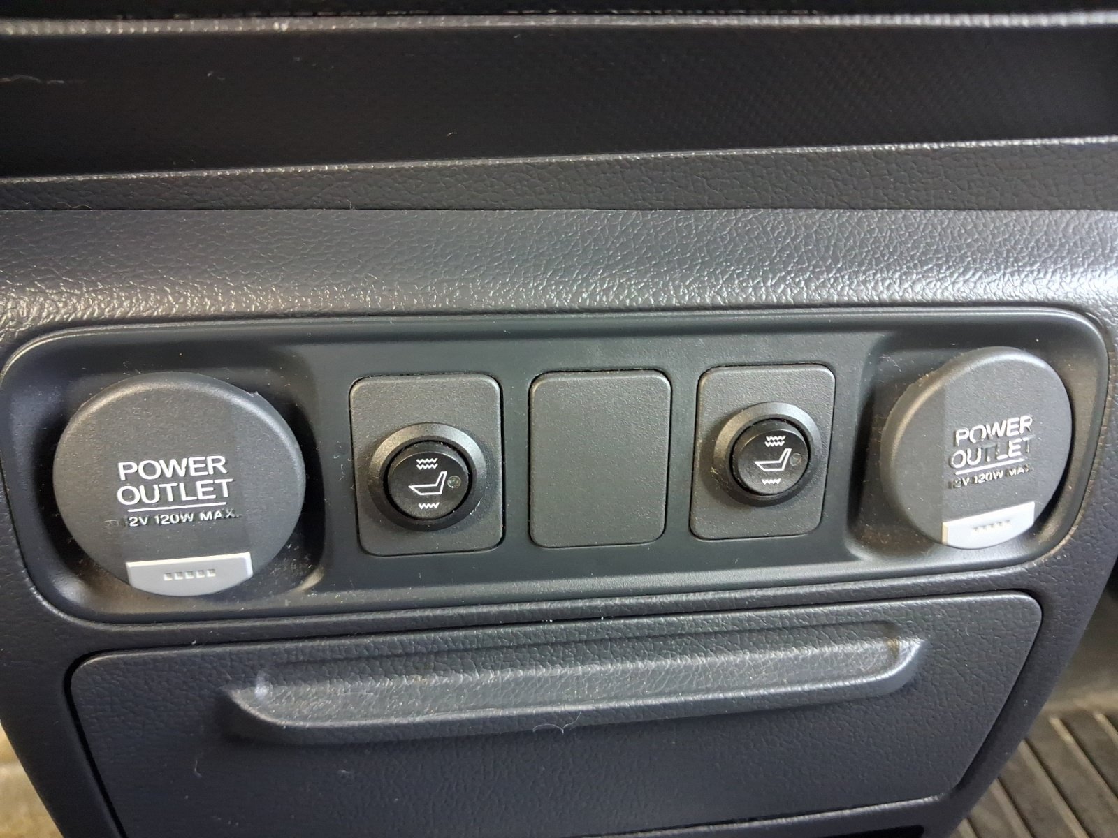 Used 2013 Honda Ridgeline Sport image 26