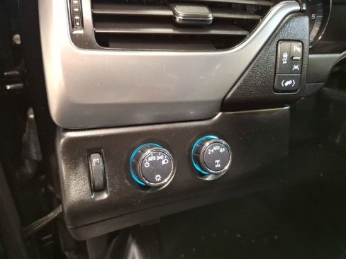 Used 2018 Chevrolet Tahoe LT AWD/4WD image 20