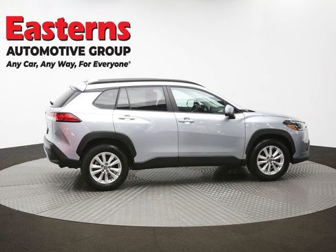 Used 2024 Toyota Corolla Cross LE FWD image 43