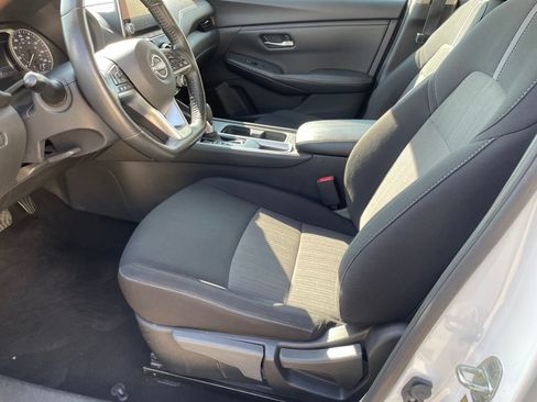 Used 2024 Nissan Sentra SV w/ All-Weather Package FWD image 9