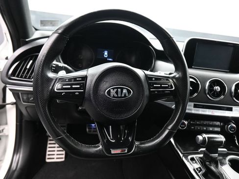 Used 2021 Kia Stinger GT-Line image 14