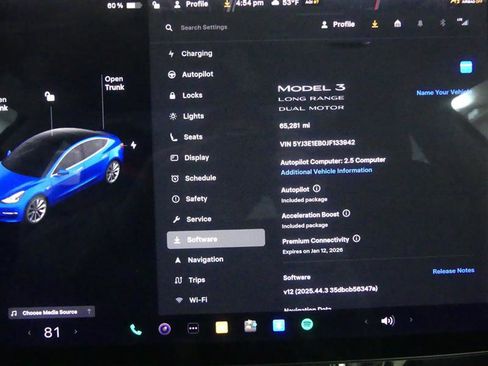 Used 2018 Tesla Model 3 Long Range image 9