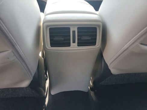 Used 2019 Nissan Rogue Sport SL w/ Premium Package FWD image 44