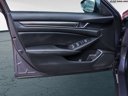 Used 2020 Honda Accord Sport image 28