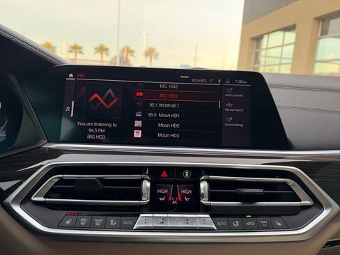 Used 2020 BMW X5 sDrive40i w/ Premium Package image 12