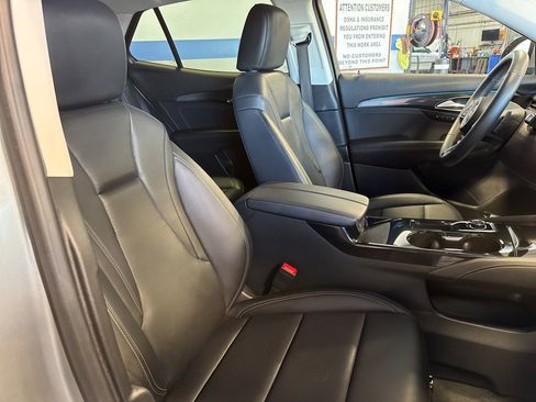 Used 2025 Buick Envision Preferred image 30