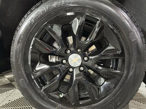 Used 2024 Chevrolet Silverado 1500 Custom image 35