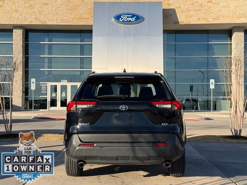 Used 2024 Toyota RAV4 XLE image 20