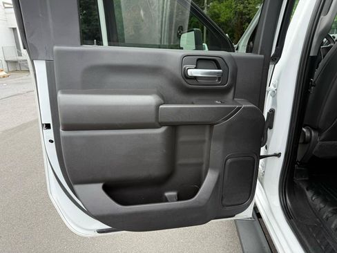 Used 2020 GMC Sierra 2500 4x4 Crew Cab w/ Gooseneck/5TH Wheel Package image 29