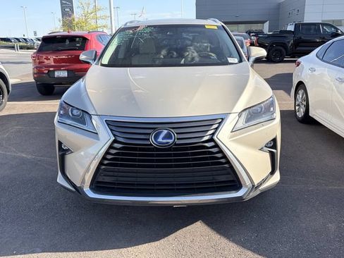 Used 2018 Lexus RX 450hL Premium w/ Premium Package AWD/4WD image 2