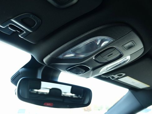 Used 2024 Jeep Compass Trailhawk w/ Trailhawk Elite Group image 18