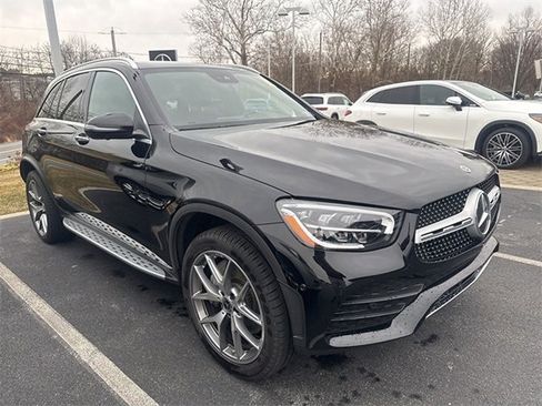Certified 2022 Mercedes-Benz GLC 300 4MATIC image 4