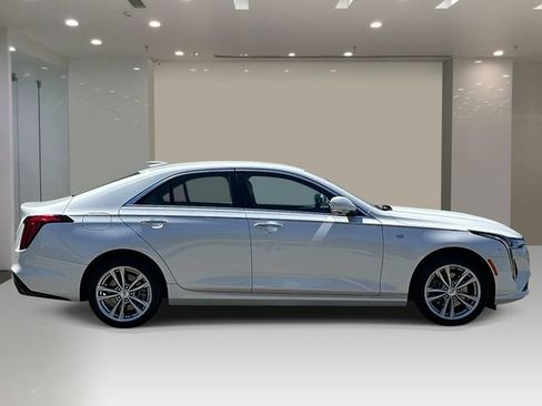 Used 2023 Cadillac CT4 Luxury w/ Cold Weather Package AWD/4WD image 5