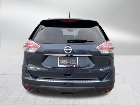 Used 2016 Nissan Rogue SV w/ SV Premium Package image 7