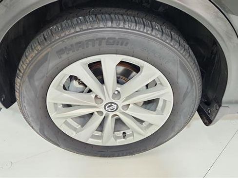 Certified 2019 Nissan Rogue Sport SV w/ Technology Package image 33