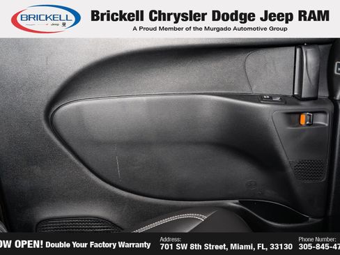 Used 2026 Chrysler Pacifica Select w/ S Appearance Package FWD image 12