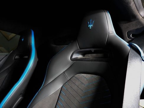 Used 2023 Maserati MC20 Coupe image 37