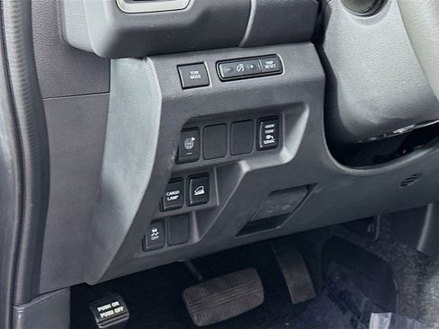 Certified 2023 Nissan Frontier SV w/ Technology Package AWD/4WD image 15