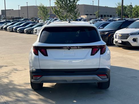 Used 2025 Hyundai Tucson SEL FWD image 10