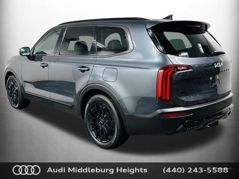 Used 2022 Kia Telluride EX w/ EX Premium Package image 5