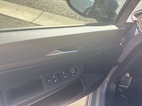 Used 2024 Volkswagen GTI Autobahn image 13