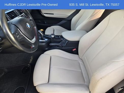 Used 2020 BMW 230i Convertible w/ Convenience Package image 14