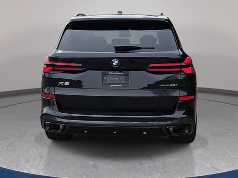 New 2026 BMW X5 xDrive40i w/ M Sport Package AWD/4WD image 6
