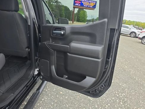 Used 2020 Chevrolet Silverado 1500 Custom w/ Custom Value Package AWD/4WD image 42