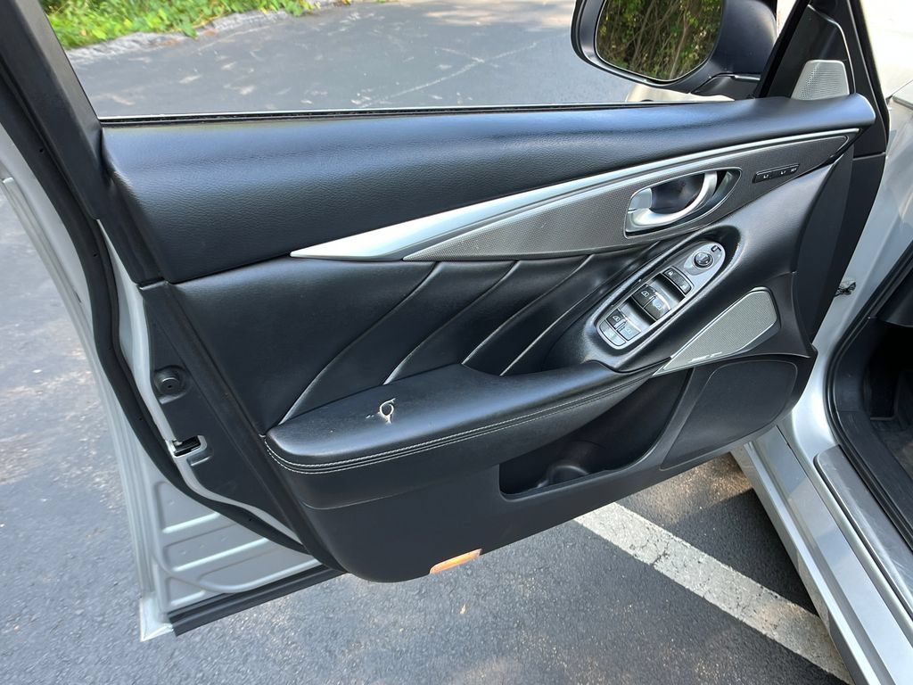 Used 2017 INFINITI Q50 Premium w/ 2.0T Premium Plus Package AWD/4WD image 11