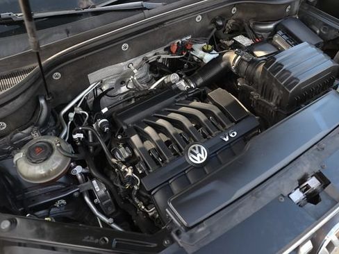 Used 2018 Volkswagen Atlas SE FWD image 45