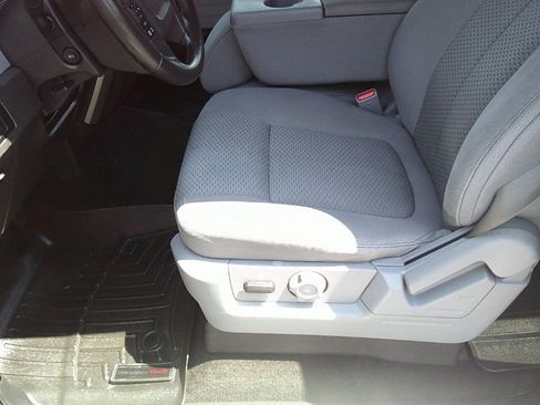 Used 2014 Ford F150 XLT w/ Equipment Group 302A Luxury AWD/4WD image 20