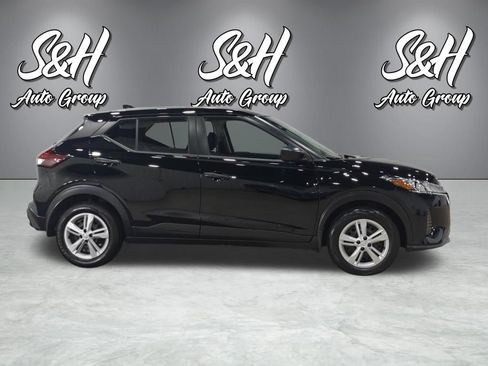 Used 2025 Nissan Kicks Play S FWD image 23