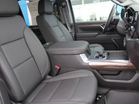 New 2026 Chevrolet Silverado 2500 LT w/ All Star Edition image 16