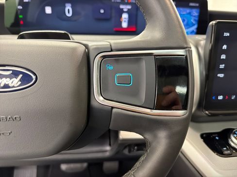 Certified 2025 Ford Expedition Active RWD image 23