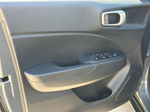 New 2026 Hyundai Venue SEL FWD image 11