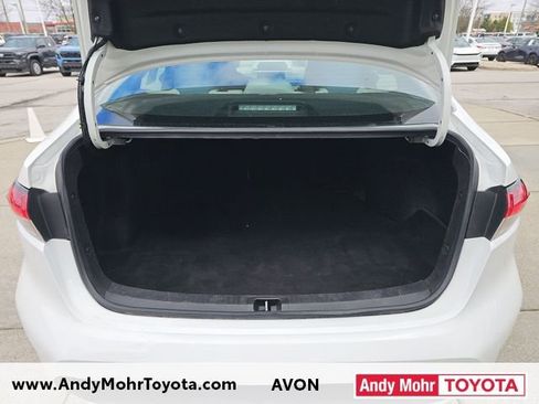 Used 2020 Toyota Corolla LE image 25