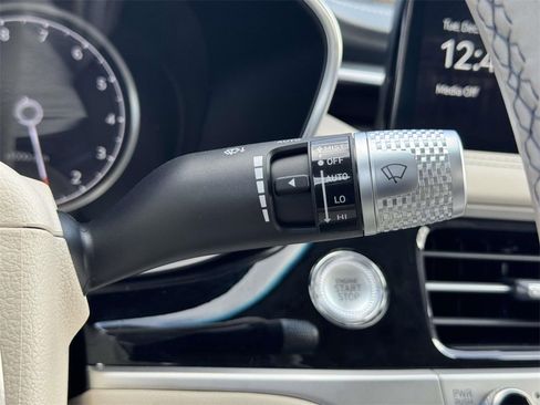 Certified 2026 Genesis G70 2.5T Prestige image 20