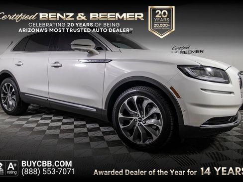 Used 2022 Lincoln Nautilus Reserve w/ Equipment Group 201A FWD image 1