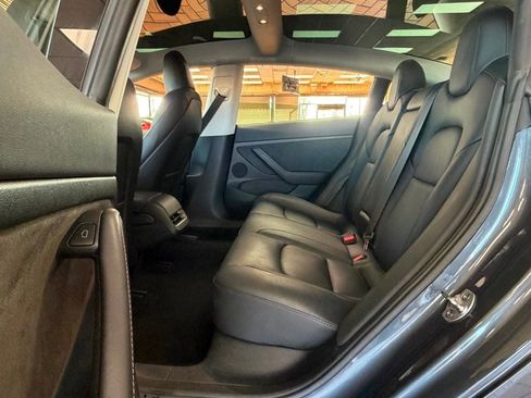Used 2023 Tesla Model 3 Standard Range RWD image 18