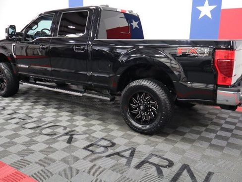 Used 2021 Ford F250 Lariat w/ Lariat Value Package AWD/4WD image 5