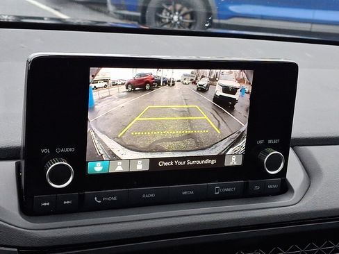 Certified 2023 Honda Accord EX image 16