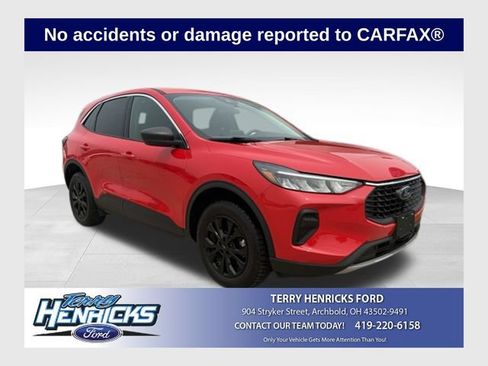 Used 2024 Ford Escape Active AWD/4WD image 1